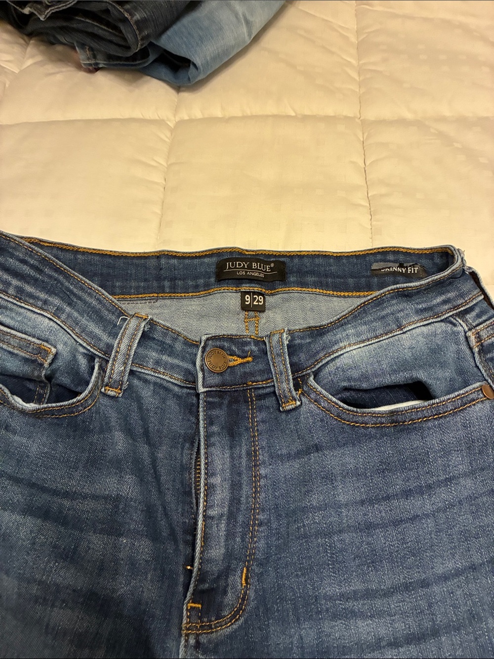Judy Blue Men’s Washed Blue Skinny Jeans